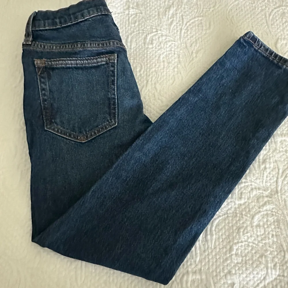 NWOT GAP (BOYS) KIDS ORIGINAL STRAIGHT TAPER JEANS. Sz 6 Excellent Condition